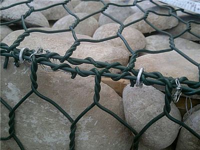 格宾石笼网护岸方案选择